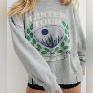 Aerie ‘Love This Moment’ Winter Tour Oversized Graphic Crew Neck Sweatshirt Sz M